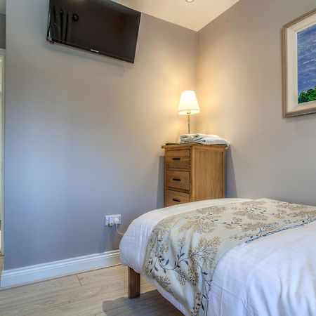 Tintawn House Otel Sandyford Dış mekan fotoğraf