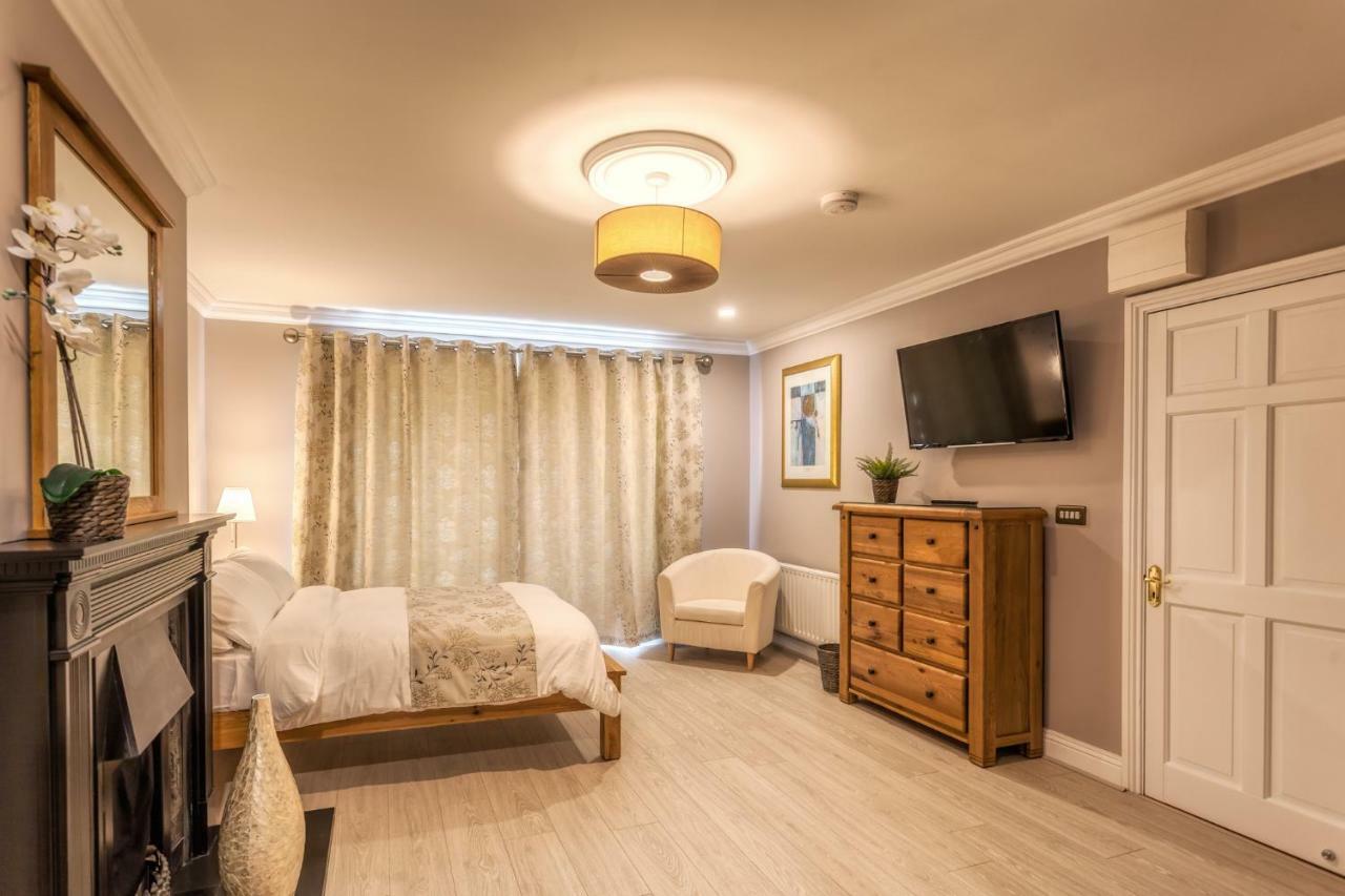 Tintawn House Otel Sandyford Dış mekan fotoğraf