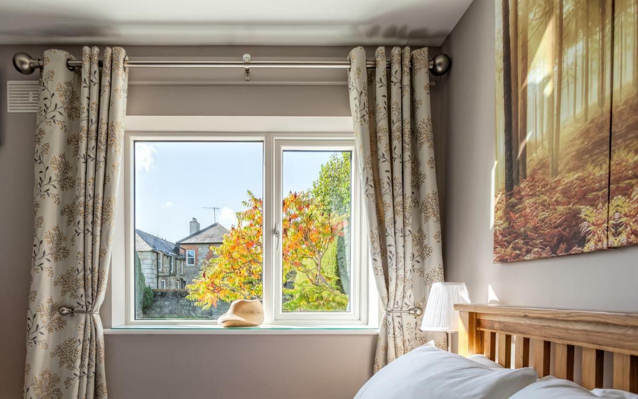 Tintawn House Otel Sandyford Dış mekan fotoğraf