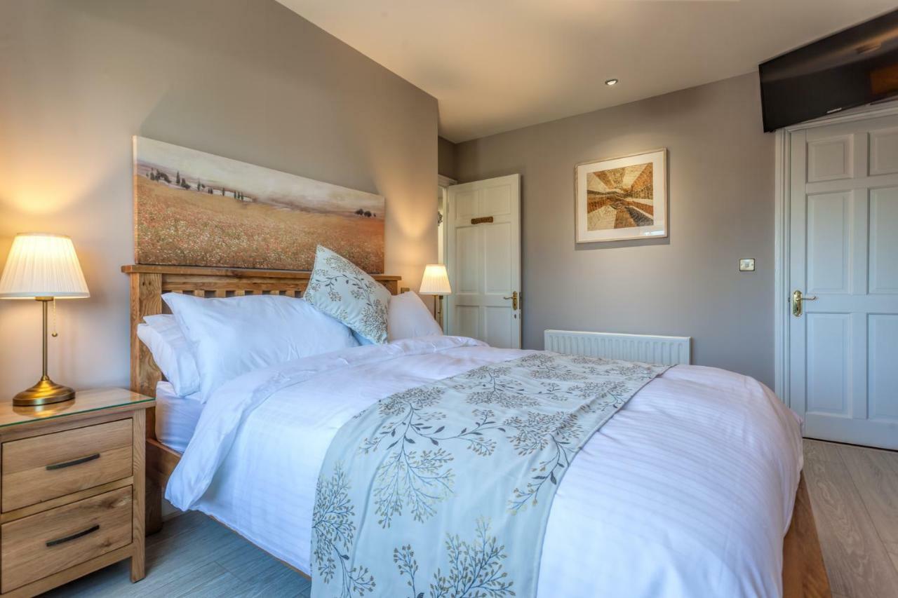 Tintawn House Otel Sandyford Dış mekan fotoğraf