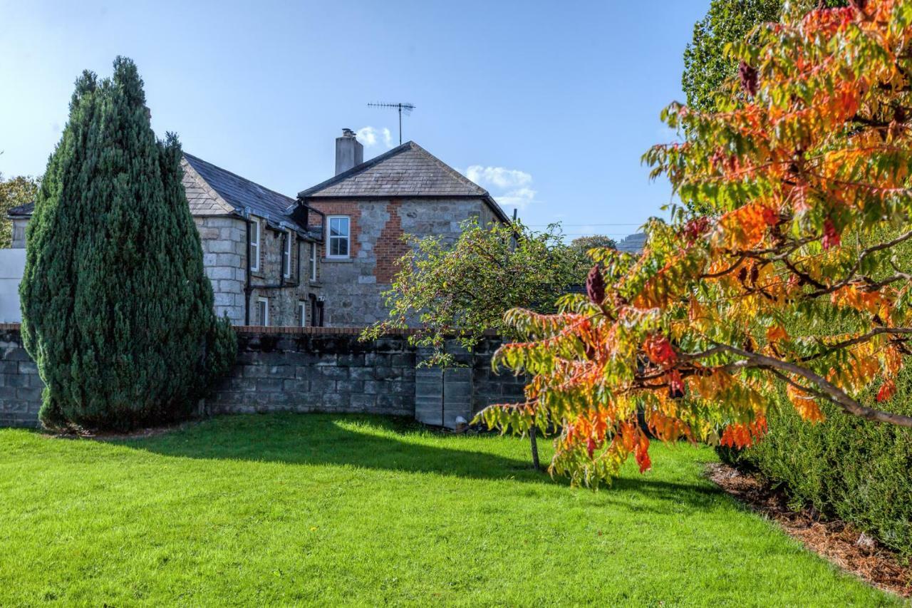 Tintawn House Otel Sandyford Dış mekan fotoğraf